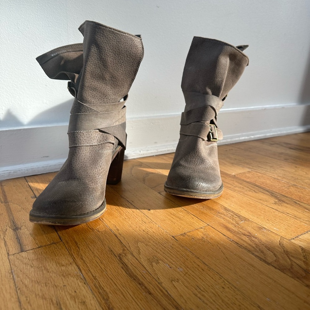 Jeffrey Campbell Gray Ankle Booties with Suede Finish
